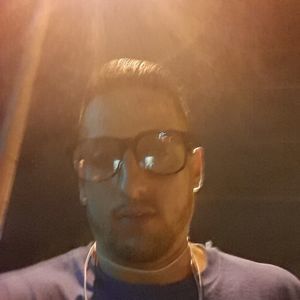 Meet your Posher, Luis